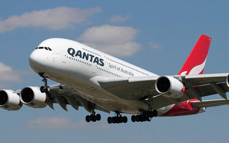 «Μαχαίρι» σε 6.000 θέσεις εργασίας της βάζει η Qantas Airways