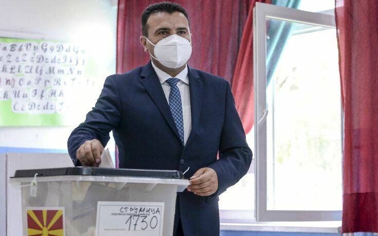 Ισχνό προβάδισμα του κόμματος του Ζάεφ στις εκλογές της Βόρειας Μακεδονίας