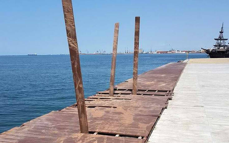 Δήμος Θεσσαλονίκης: Μήνυση κατά παντός υπευθύνου για τους βανδαλισμούς στη νέα παραλία