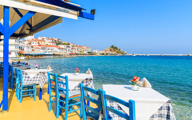 Handelsblatt: Τα δύο πράγματα που χρειάζεται όποιος θέλει να κάνει διακοπές στην Ελλάδα