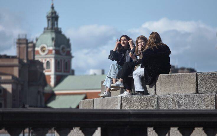 Σουηδία: Περίπου 3.700 άνθρωποι βρέθηκαν&#8230; κατά λάθος θετικοί με κορονοϊό