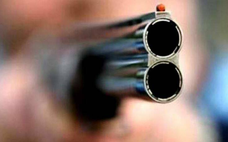 Λάρισα: Ισόβια σε συνταξιούχο αστυνομικό που πυροβόλησε πισώπλατα τον αδελφό και τη νύφη του