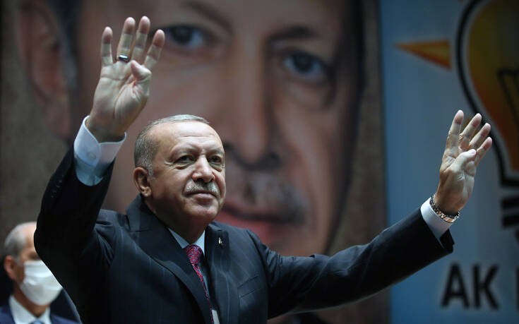 Προκαλεί ξανά ο Ερντογάν: «Δεν θα υποχωρήσουμε με τίποτα σε Αιγαίο και Μεσόγειο»