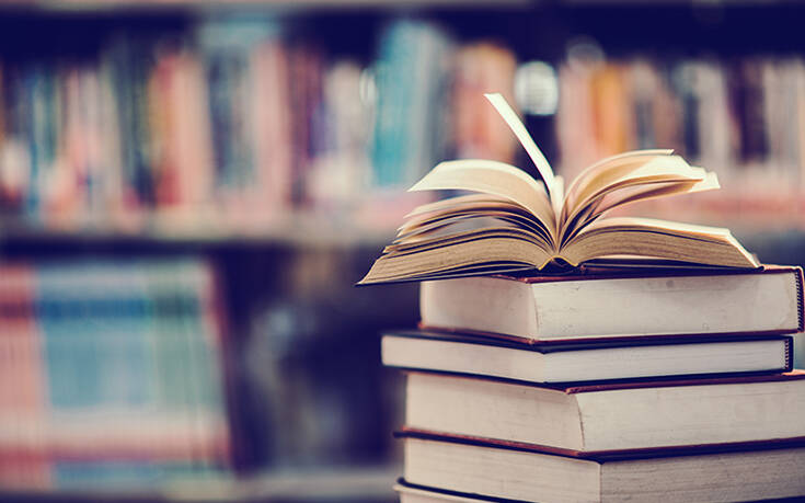 Βιβλιοφάγοι οι Θεσσαλονικείς: Το 2022 ήταν χρονιά έκπληξη στις πωλήσεις βιβλίων