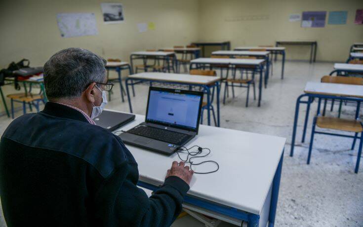 Κακοκαιρία Ελπίδα: Οι λόγοι που αποφασίστηκε τηλεκπαίδευση στα σχολεία τη Δευτέρα και την Τρίτη