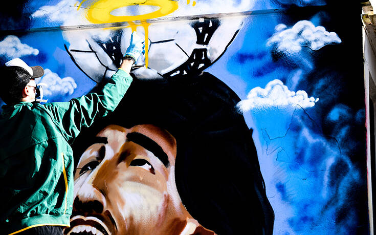 Μαραντόνα: Το εντυπωσιακό γκράφιτι στην Ηλιούπολη