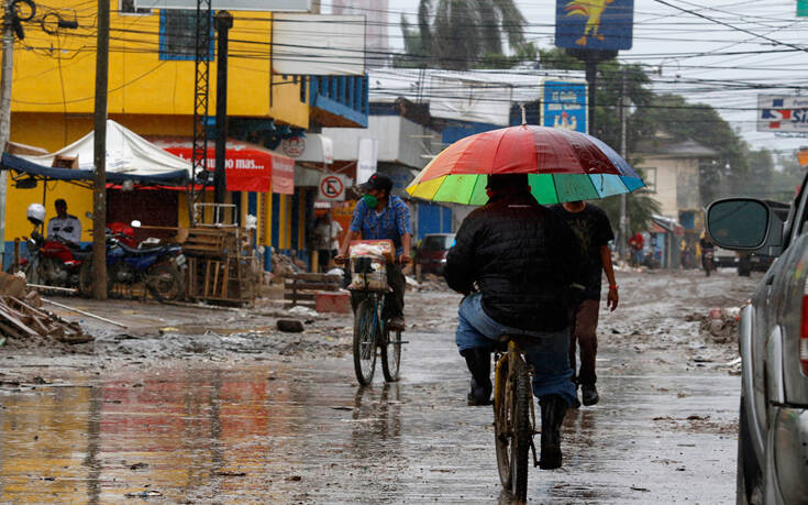 Οικονομική καταστροφή για την Ονδούρα οι κυκλώνες Ήτα και Γιώτα