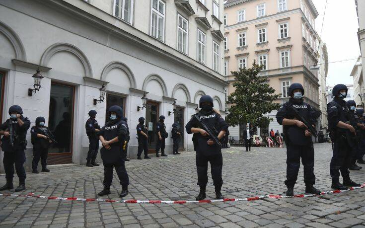 Επίθεση στη Βιέννη: Πραγματοποιήθηκαν 14 συλλήψεις &#8211; «Δεν προκύπτει η ύπαρξη και άλλου δράστη»