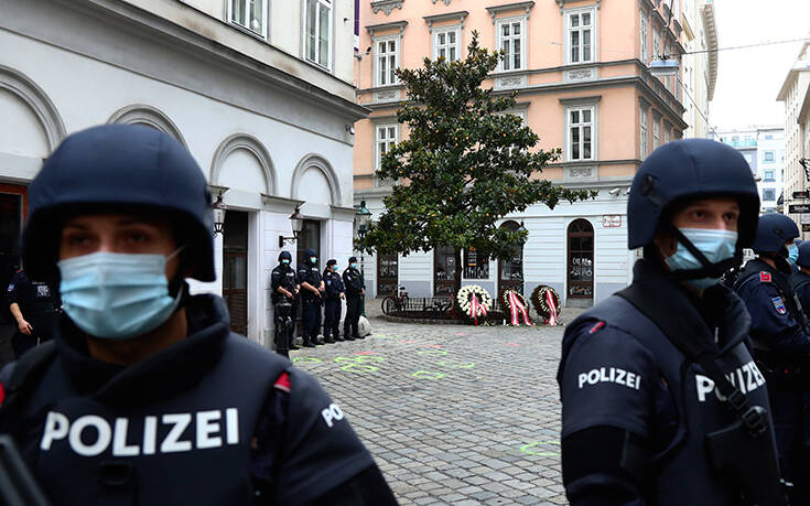 Τρομοκρατική επίθεση στη Βιέννη: Συνελήφθησαν δύο νεαροί άνδρες στην Ελβετία