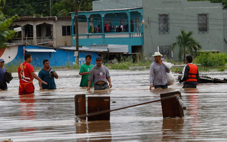 Στους 38 οι νεκροί από τον κυκλώνα Γιώτα &#8211; Περνά πλέον από το Ελ Σαλβαδόρ και διαλύεται