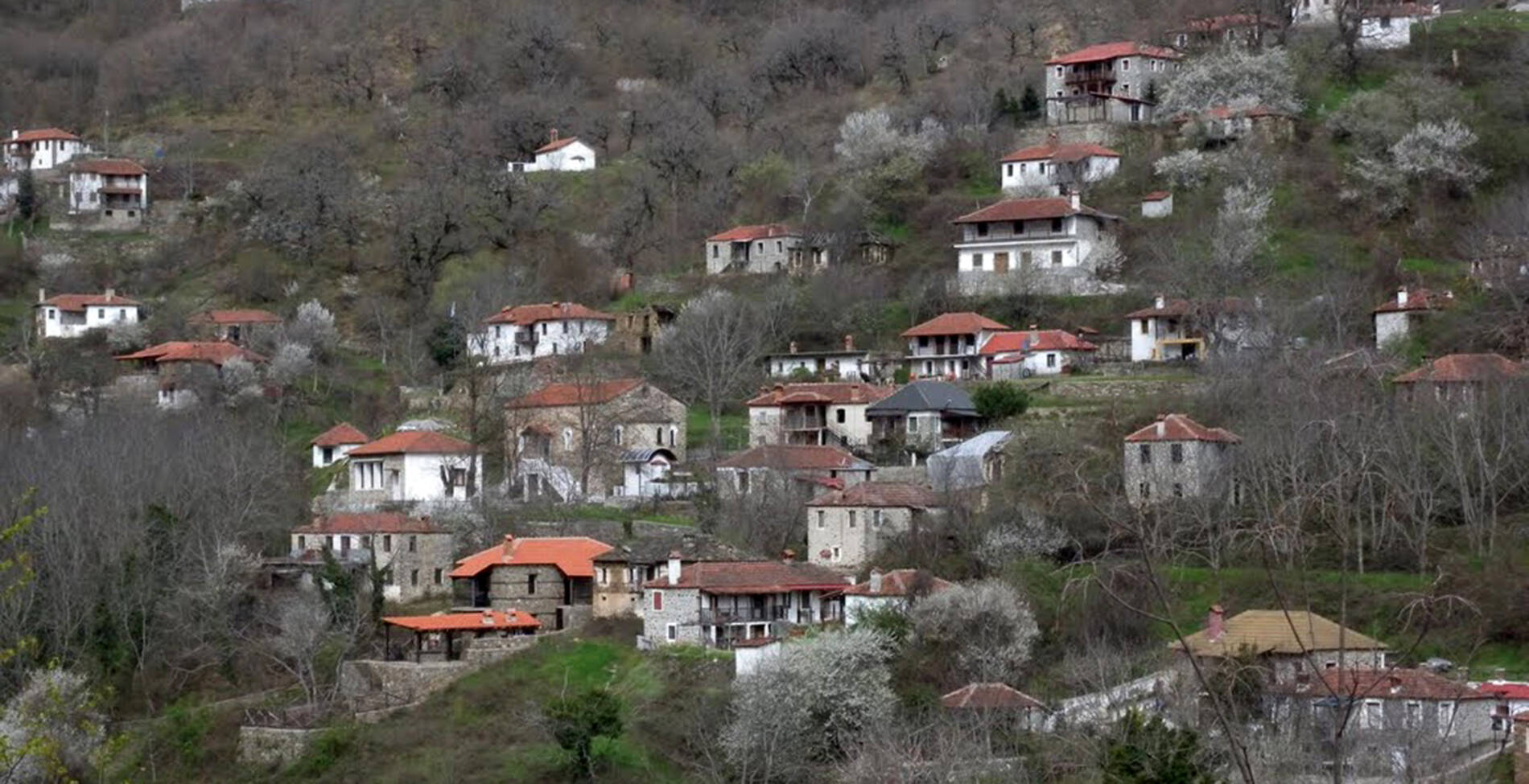 Το «στοιχειωμένο» χωριό στους πρόποδες του Ολύμπου που ακόμα τρομάζει τους επισκέπτες του