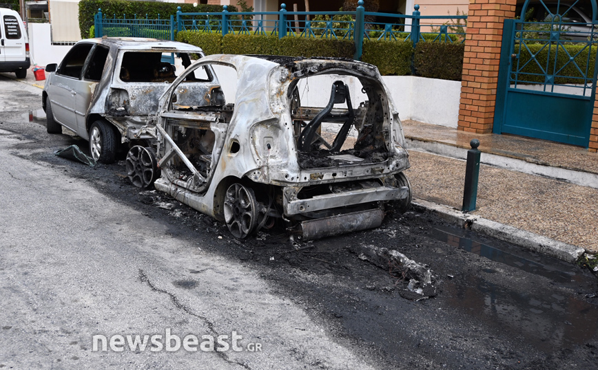 Έκαψαν αυτοκίνητα σε Μοσχάτο και Ίλιον