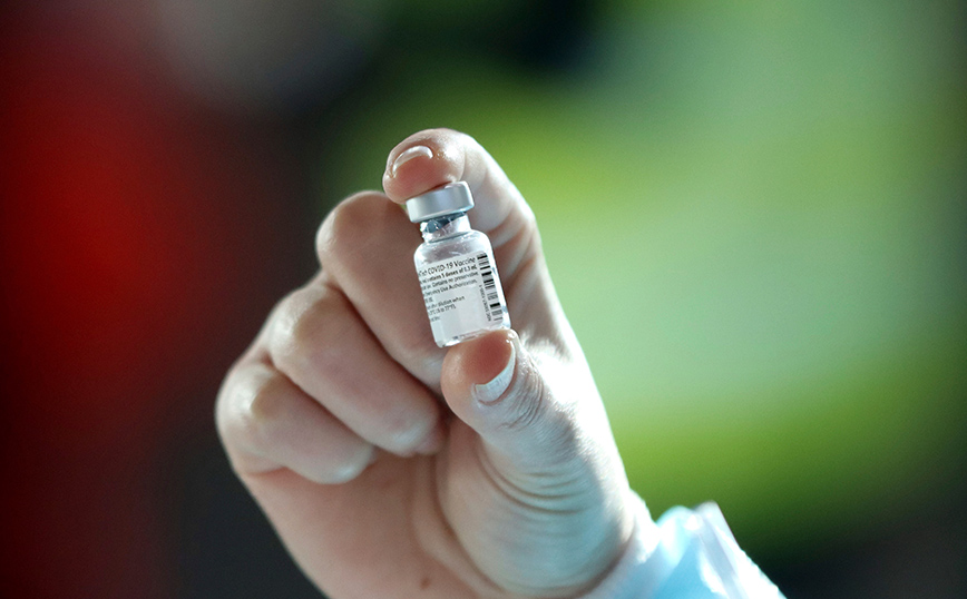 Σκάνδαλο με τους εμβολιασμούς για τον κορονοϊό στο Περού: Νέες παραιτήσεις υπουργών
