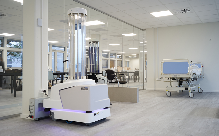 Τα πρώτα ρομπότ απολύμανσης κατά του κορονοϊού της ΕΕ έφτασαν στα νοσοκομεία