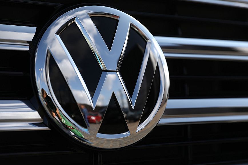 Γερμανία: Η Volkswagen εξαγοράζει την Europcar