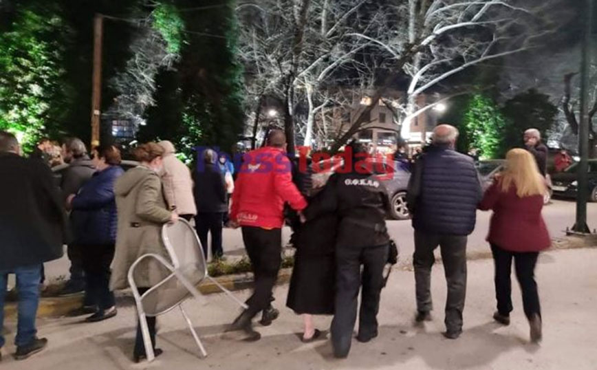 Τύρναβος: Εκκενώνεται ξενοδοχείο για σεισμοπαθείς μετά τον νέο ισχυρό σεισμό στην Ελασσόνα