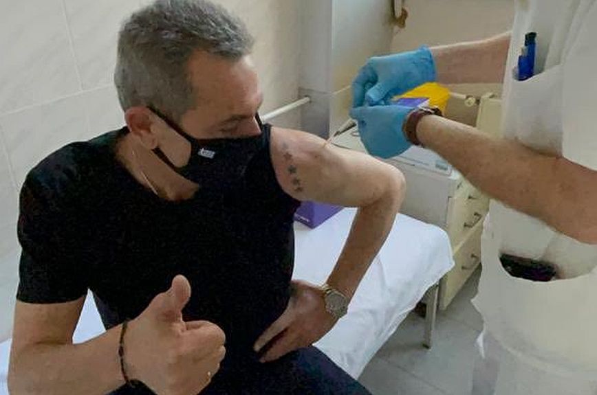 Ο Πάνος Καμμένος εμβολιάστηκε στη Σερβία με Sputnik