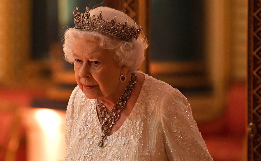 Τέλος το πένθος για την βασίλισσα Ελισάβετ: Επέστρεψε στα καθήκοντά της μετά τον θάνατο του πρίγκιπα Φίλιππου