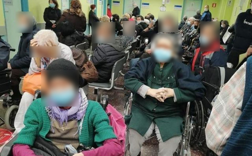 Απίστευτες εικόνες συνωστισμού στο Θεαγένειο: Ασθενείς στοιβαγμένοι ο ένας δίπλα στον άλλο