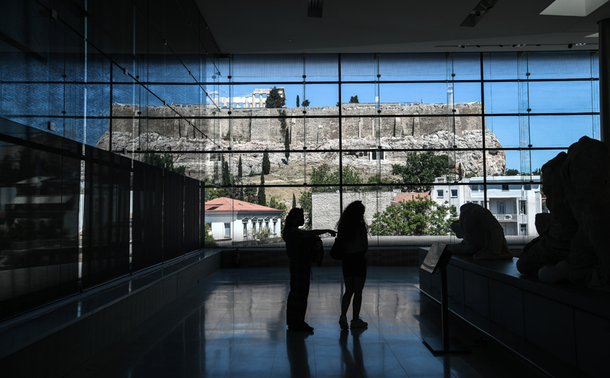 Μουσείο Ακρόπολης σε Σουνάκ: Πολιτισμός δεν είναι μόνον οι αρχαιότητες και τα έργα τέχνης, είναι οι σχέσεις και συμπεριφορές των ανθρώπων