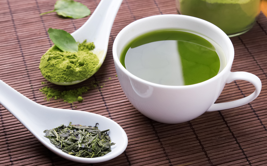 Γιατί πρέπει να περιποιείστε τα μαλλιά σας με πράσινο τσάι