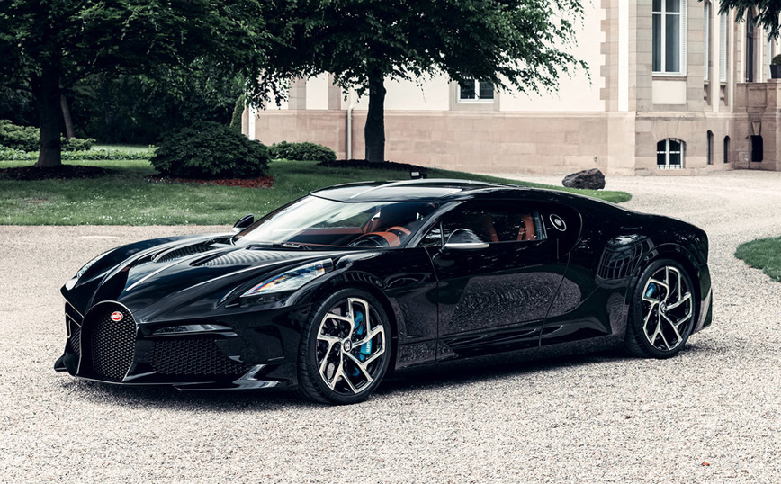 La Voiture Noire: Το κινούμενο γλυπτό της Bugatti, αξίας 18,9 εκατ. δολαρίων