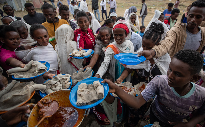 Αιθιοπία: Ο ΟΗΕ αναστέλλει τη διανομή τροφίμων εξαιτίας «μαζικών λεηλασιών»