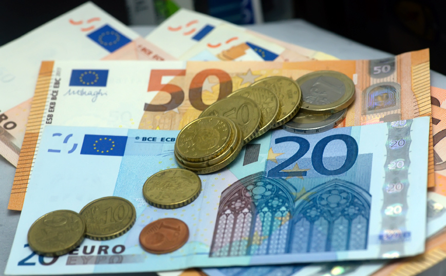 Μακροχρόνια άνεργη πήρε δάνειο 3.000 ευρώ και αυτό έφτασε τις&#8230; 8.750 ευρώ παρά τις μικροκαταβολές της