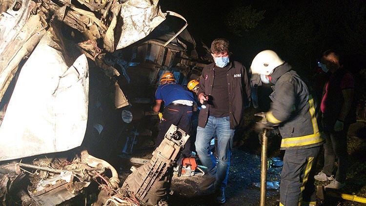 Τουρκία: Τουλάχιστον 12 νεκροί σε τροχαίο με λεωφορείο που μετέφερε μετανάστες