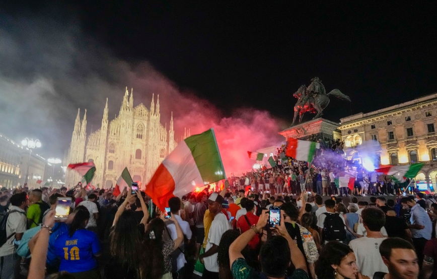 Euro 2020: Μέχρι και εκτέλεση συμβολαίου θανάτου στην Ιταλία κατά τη διάρκεια των πανηγυρισμών