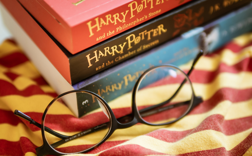 Βιβλίο της πρώτης έκδοσης της σειράς Χάρι Πότερ πωλήθηκε 11.000 αγγλικές λίρες σε δημοπρασία
