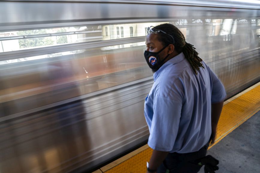 Η έκθεση σε θορύβους από την κυκλοφορία αυτοκινήτων και τρένων αυξάνει τον κίνδυνο άνοιας