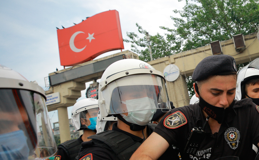 Τουρκία: Εντάλματα σύλληψης σε βάρος 224 υπόπτων για τρομοκρατία