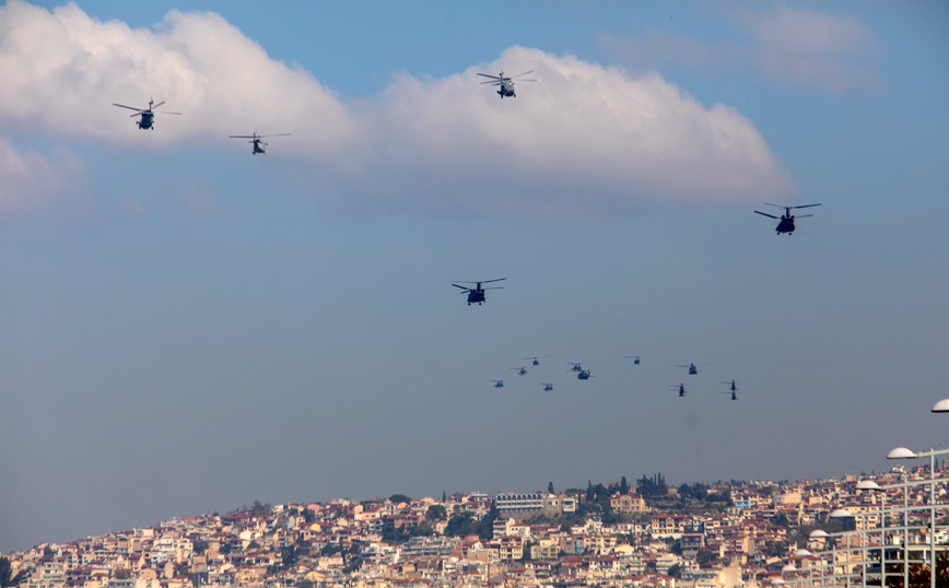Στρατιωτική παρέλαση Θεσσαλονίκης Στρατιωτική παρέλαση Θεσσαλονίκης