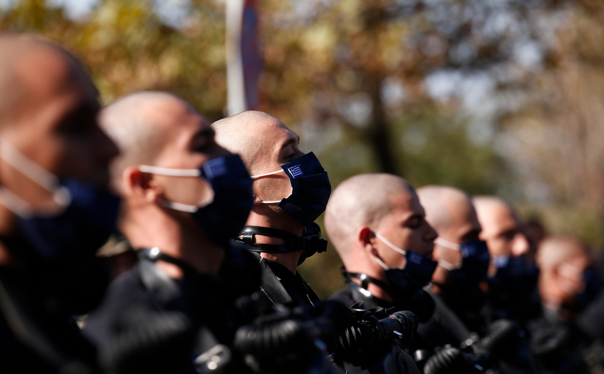 Στρατιωτική παρέλαση Θεσσαλονίκης Στρατιωτική παρέλαση Θεσσαλονίκης
