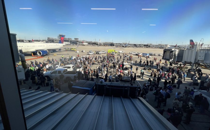 ΗΠΑ: Πανικός στο αεροδρόμιο της Ατλάντα μετά από εκπυρσοκρότηση όπλου &#8211; Τρεις ελαφρά τραυματίες