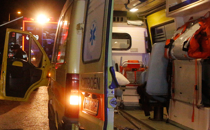 Κοζάνη: Σε κρίσιμη κατάσταση 26χρονος που τραυματίστηκε σε τροχαίο με τον πατέρα του