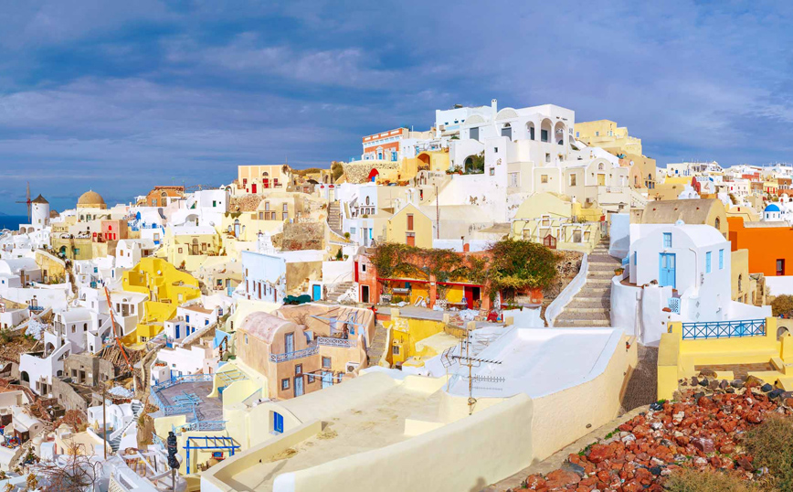 Σάρωσε φέτος τα βραβεία ο ελληνικός τουρισμός &#8211; Καλύτερο νησί στην Ευρώπη η Σαντορίνη