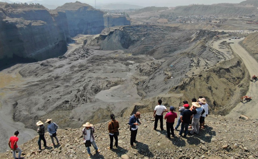 Τουλάχιστον ένας νεκρός και 70 αγνοούμενοι στη Μιανμάρ μετά από κατολίσθηση σε ορυχείο