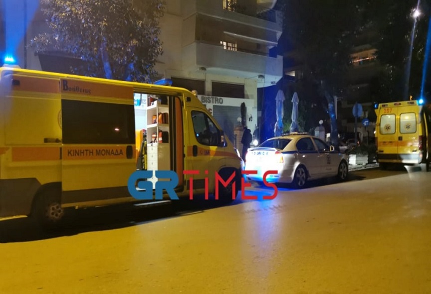 Θεσσαλονίκη: Νεκρός άντρας που έπεσε από τον δεύτερο όροφο πολυκατοικίας