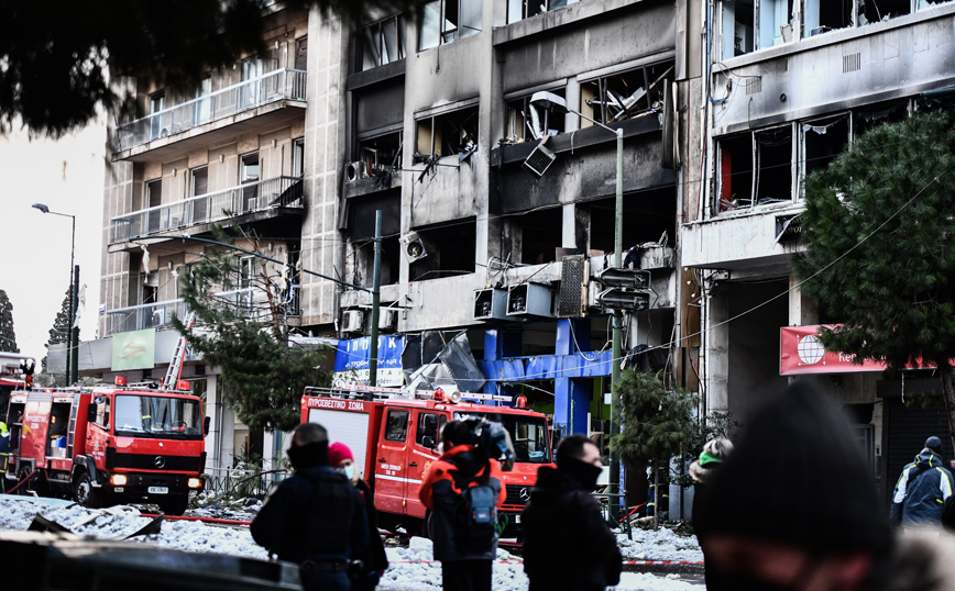 Νέα στοιχεία για την έκρηξη στη Συγγρού: Φυσίγγια και όπλα στο σπίτι του 78χρονου