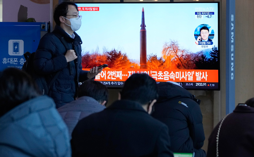 Βόρεια Κορέα: Εκτόξευσε δύο βαλλιστικούς πυραύλους έξω από την αποκλειστική οικονομική ζώνη της Ιαπωνίας