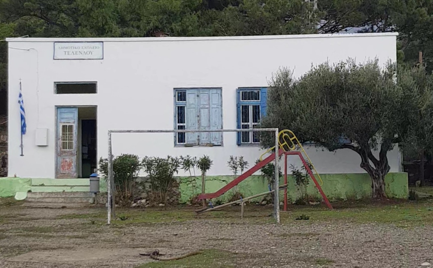 Τέλενδος: Το νησί με το σχολείο που έχει&#8230; έναν μαθητή