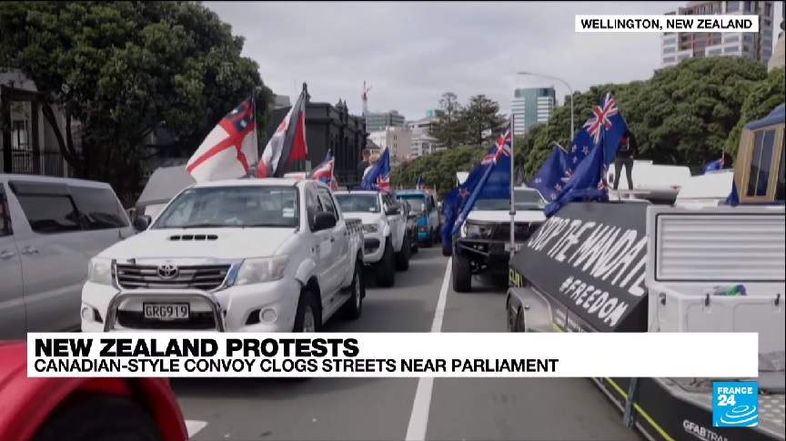 Νέα Ζηλανδία: Μιμήθηκαν τους φορτηγατζήδες στον Καναδά με διαδηλώσεις κατά του υποχρεωτικού εμβολιασμού