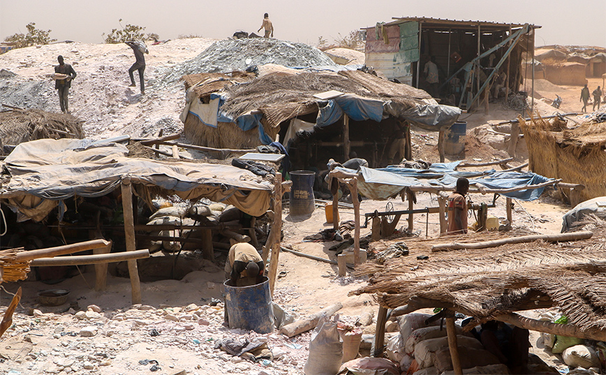Μπουρκίνα Φάσο: Τουλάχιστον 59 νεκροί από έκρηξη σε χρυσωρυχείο