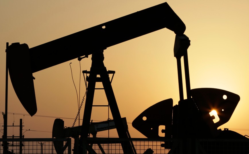 Σαουδική Αραβία και Ρωσία προχωρούν σε περαιτέρω περικοπές στην προσφορά του  πετρελαίου