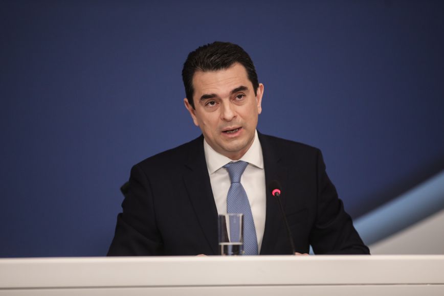 Πώς μπορεί να καταστεί η Ελλάδα μια ενεργειακά αυτόνομη χώρα – Ο κρίσιμος ρόλος των ΑΠΕ και του LNG