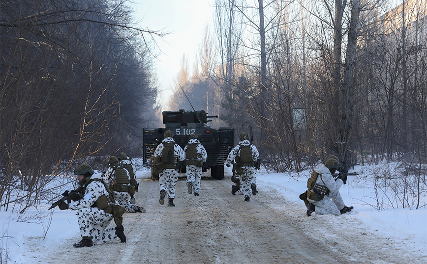 Πόλεμος στην Ουκρανία: Οι Ρώσοι εγκαταλείπουν το Τσερνόμπιλ – «Στρατιώτες εκτέθηκαν στη ραδιενέργεια»