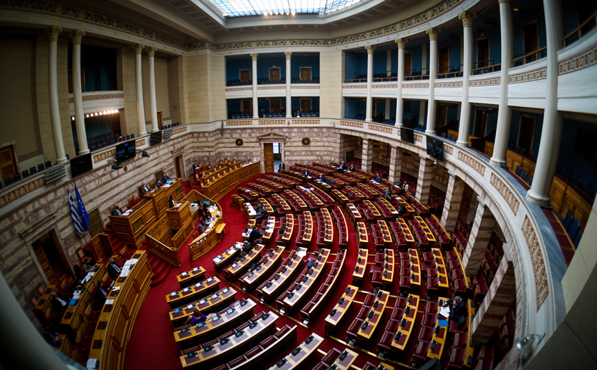 Βουλή: Με αντιδράσεις ξεκίνησε η συζήτηση του νομοσχεδίου για το Εθνικό Στρατηγικό Σχέδιο Καταπολέμησης της Διαφθοράς