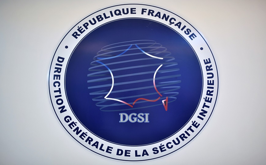 H Γαλλία απελαύνει έξι Ρώσους κατασκόπους: «Επιχειρούσαν υπό διπλωματική κάλυψη»